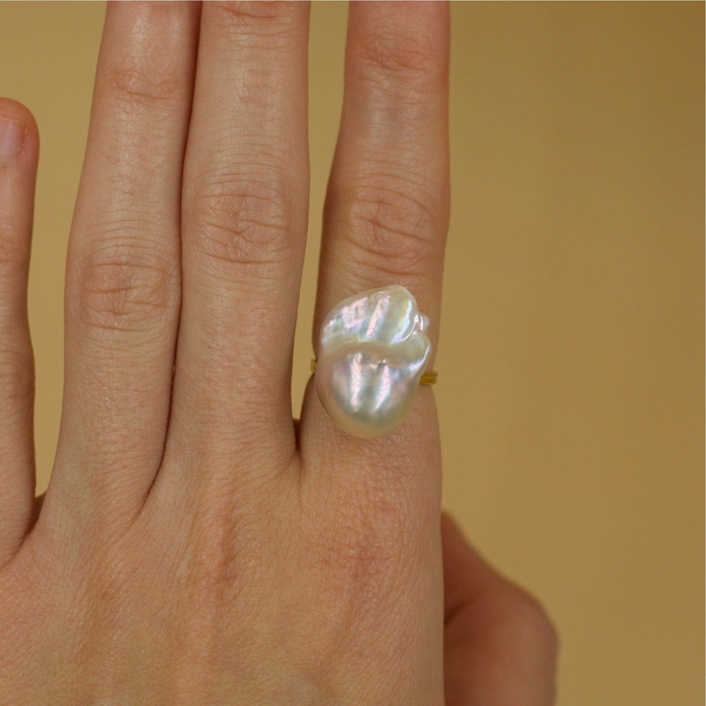 melomelo Angelic - Statement Pearl Ring
