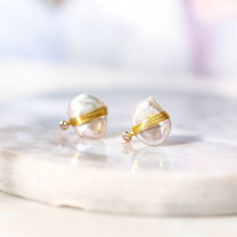 melomelo Gold Wrapped Keshi Pearl Studs