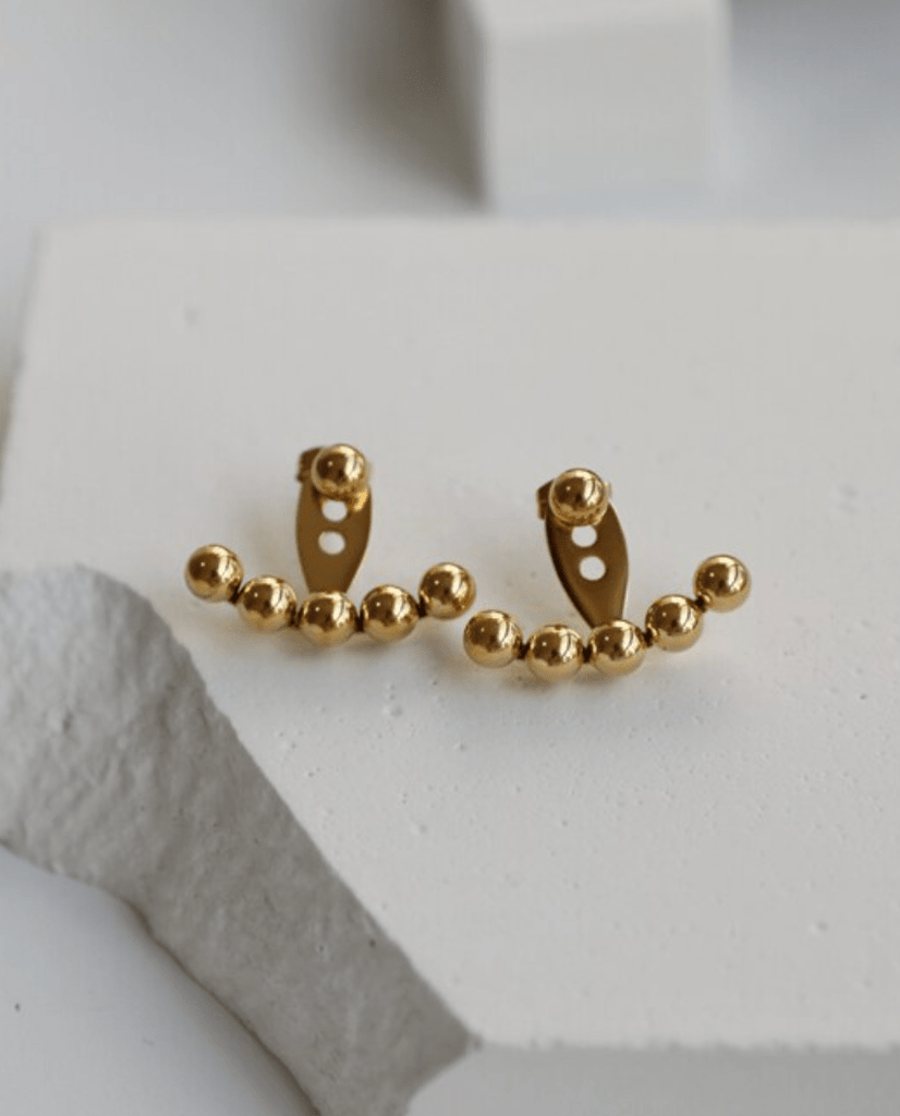 melomelo Jaxon  - Gold Pearl Climber Earrings
