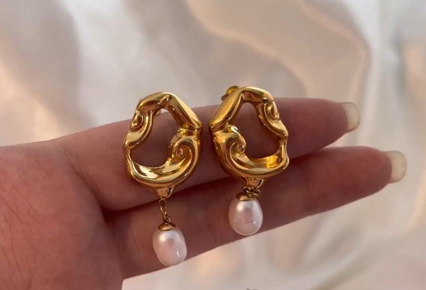 Discover 145+ chanel baroque earrings 