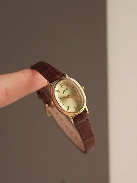 melomelo Desani - Oval Face Brown Leather Band Women's Watch 