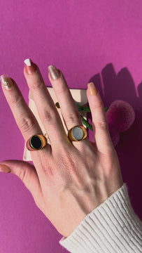 Sophie - Signet Enamel Ring